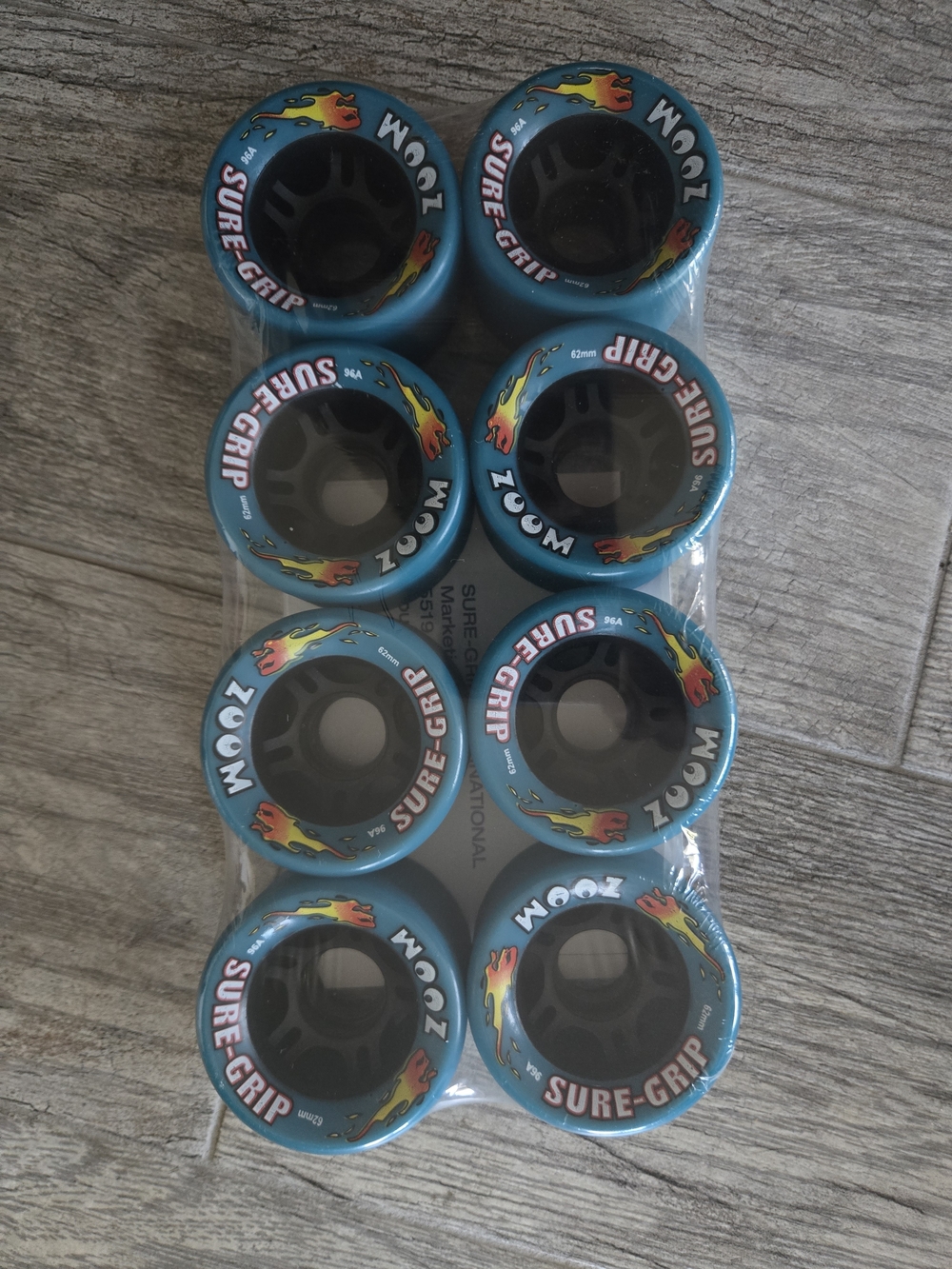 Zoom Sure-Grip Blue Wheels - Pack of 8